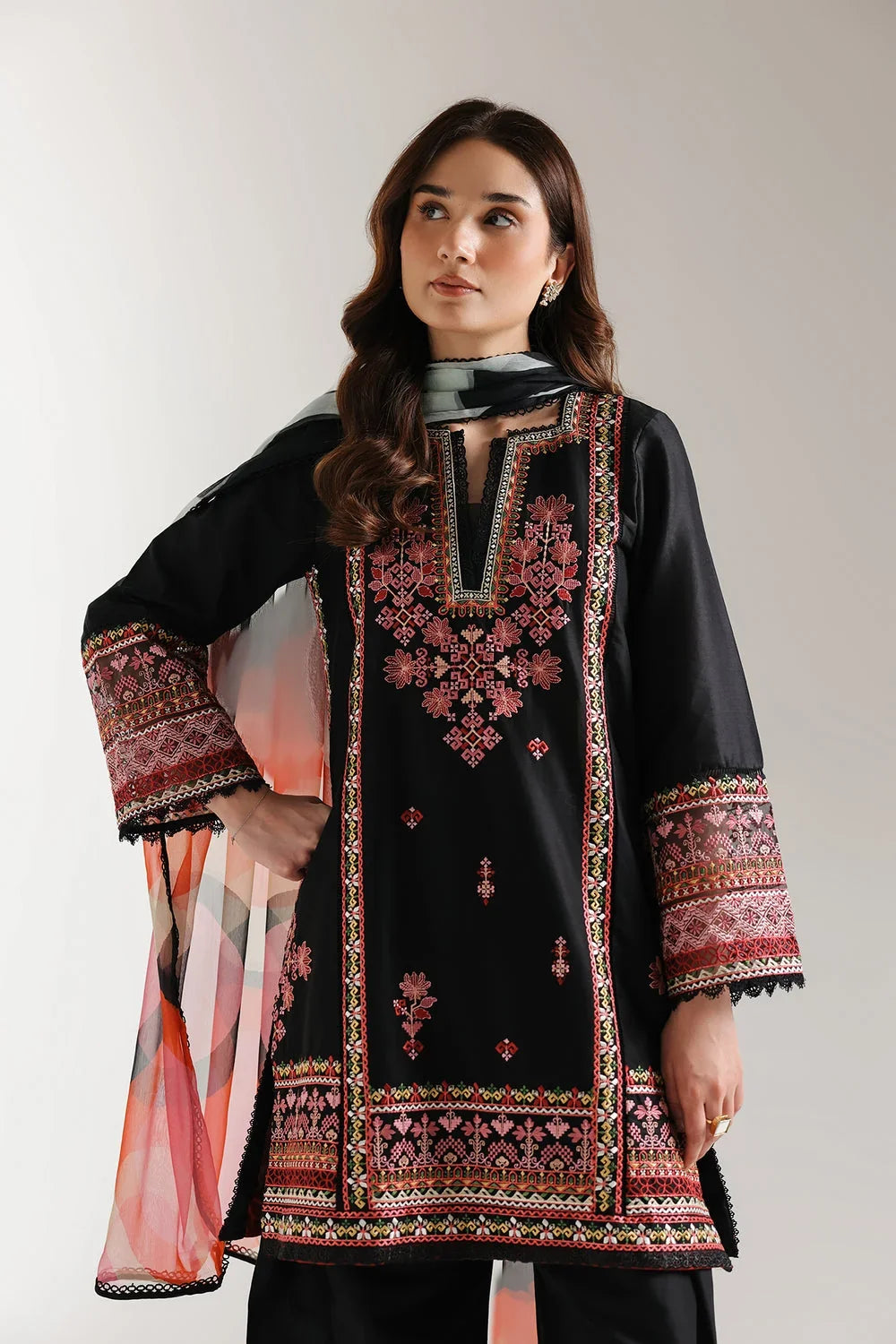 EMBROIDERED SUIT E3036/103/902 (RTS)