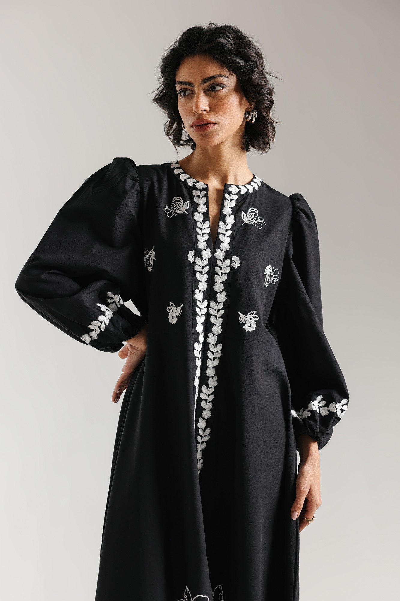 DRESS (E3085/108/902)