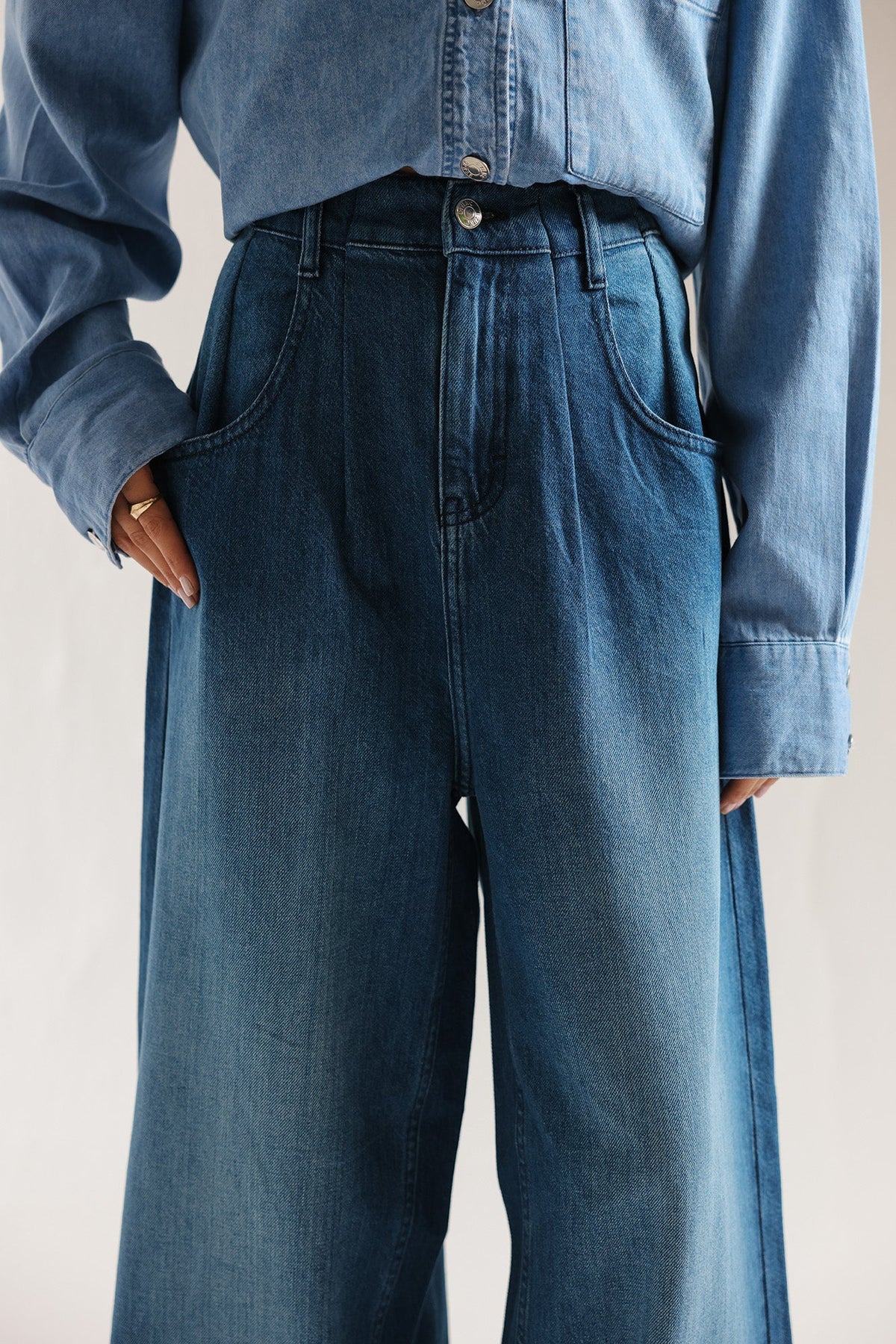 JEANS (E3144/108/618)