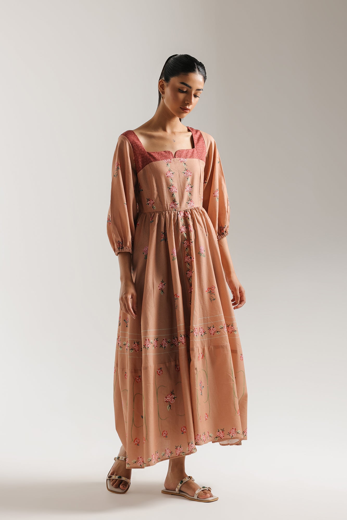 DRESS (E3307/108/815)