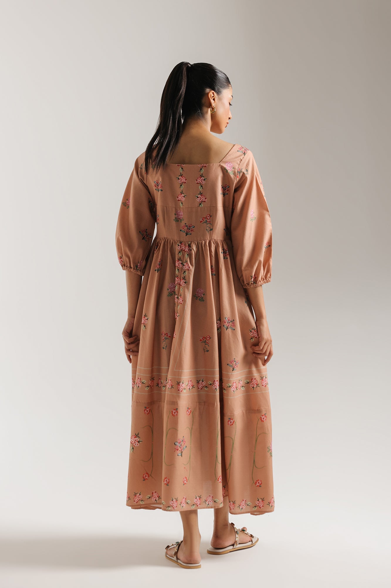 DRESS (E3307/108/815)