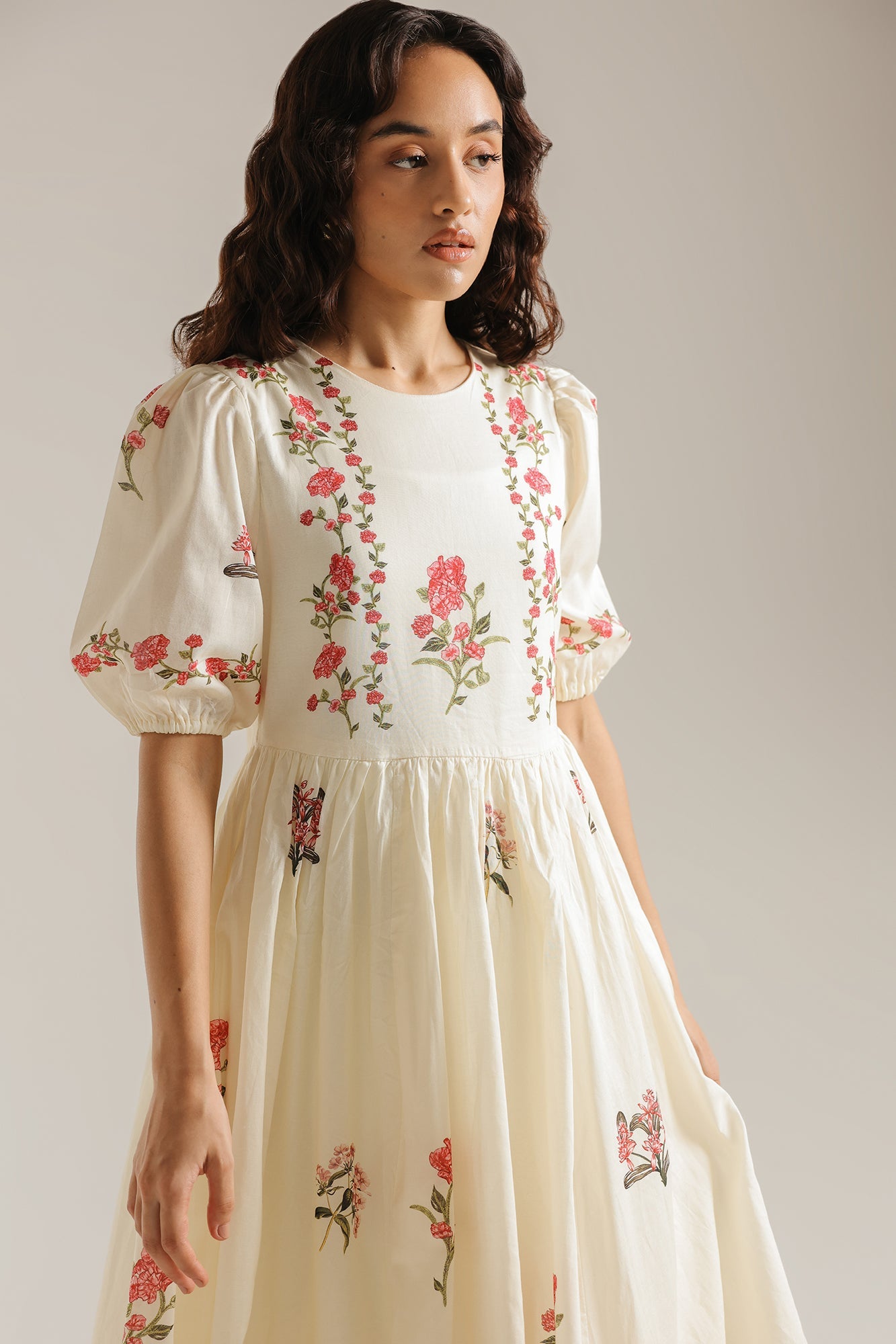DRESS (E3343/108/005)