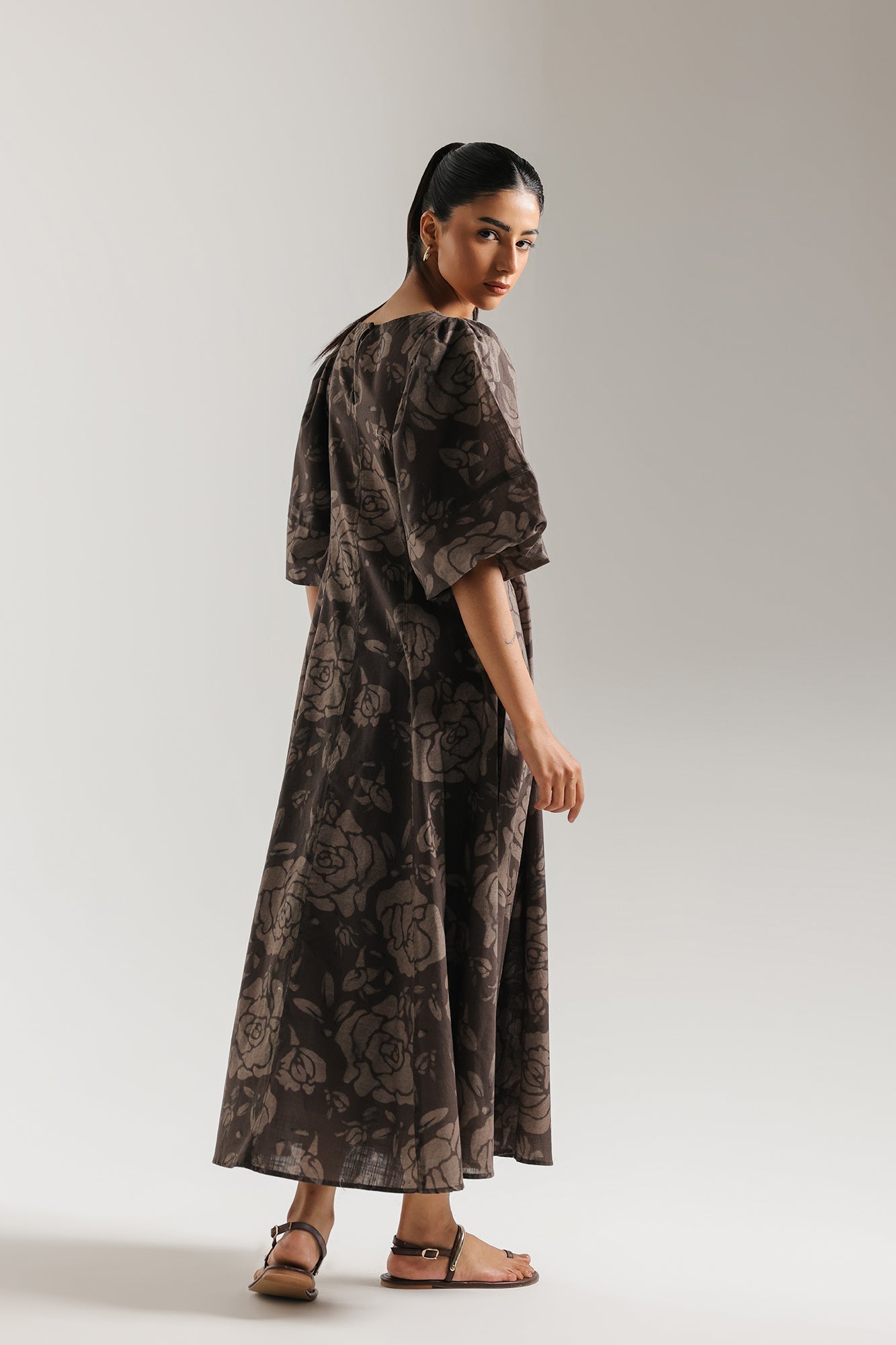 DRESS (E3346/108/802)