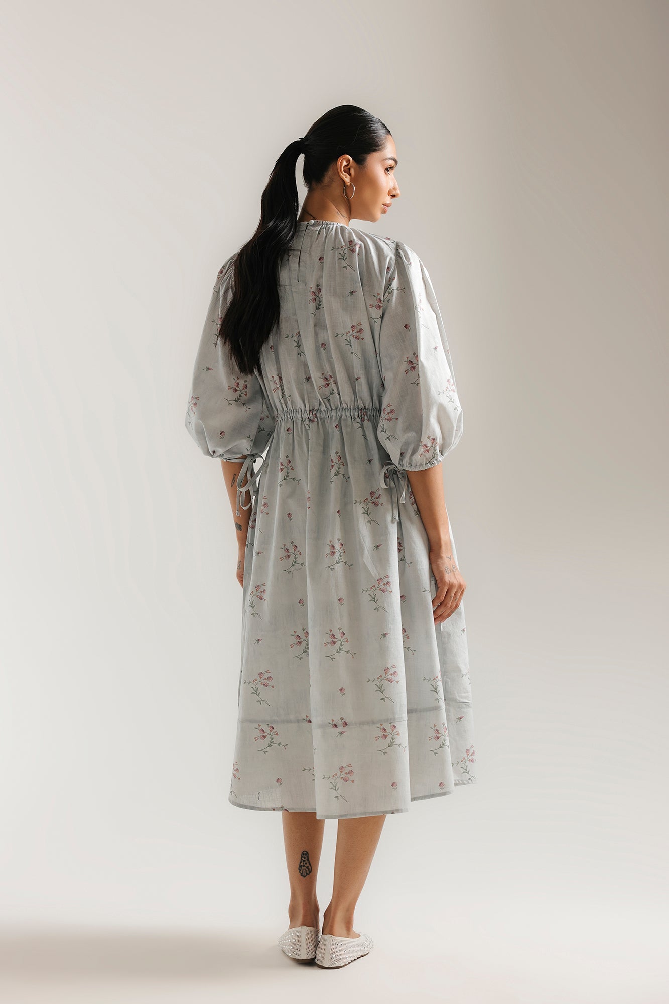 DRESS (E3347/108/617)