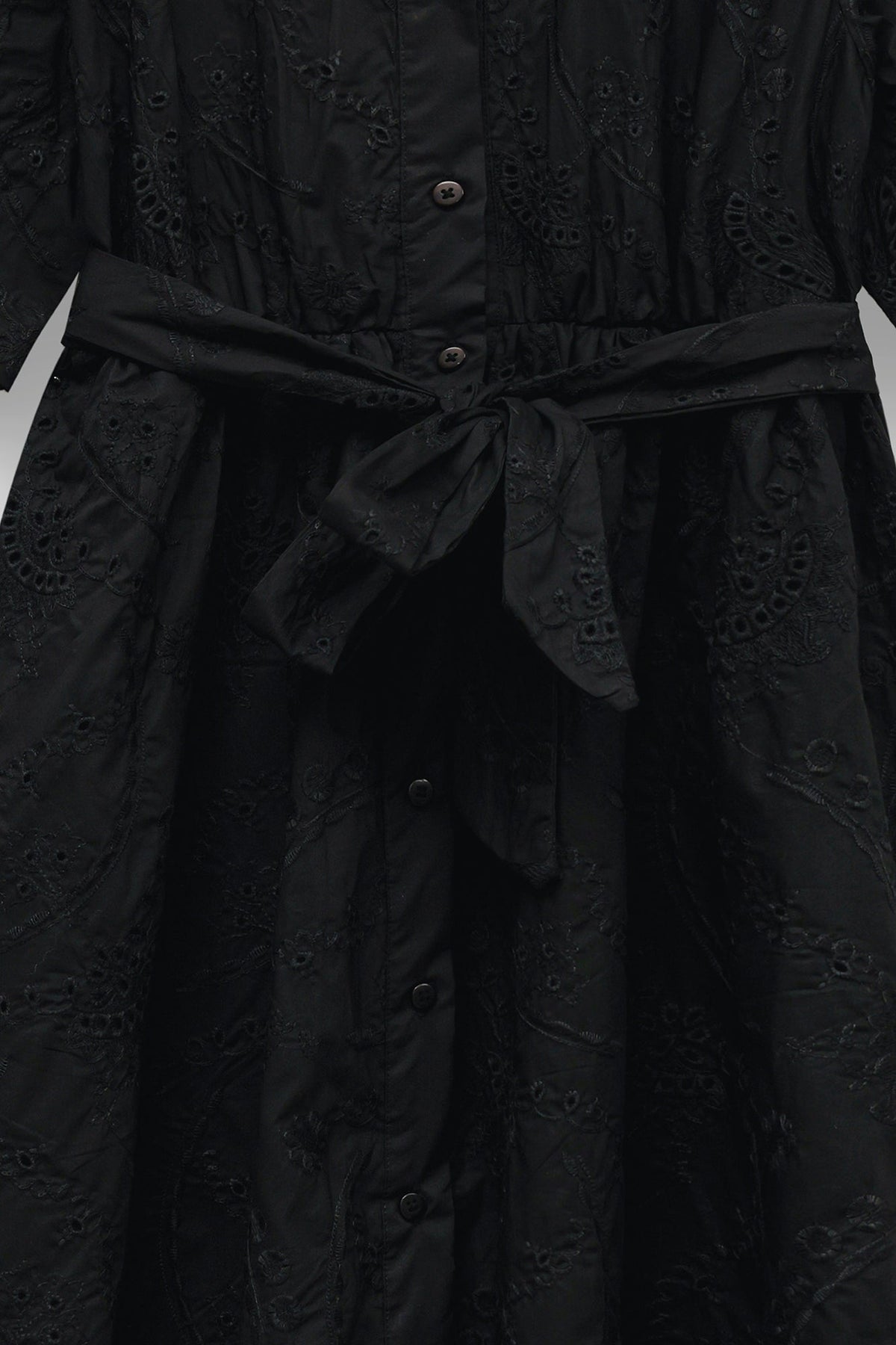 DRESS (E3349/108/901)
