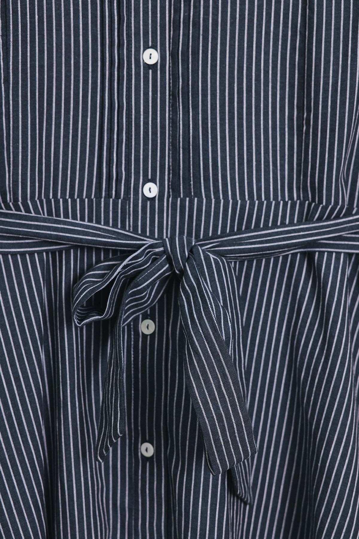 DRESS (E3359/108/906)