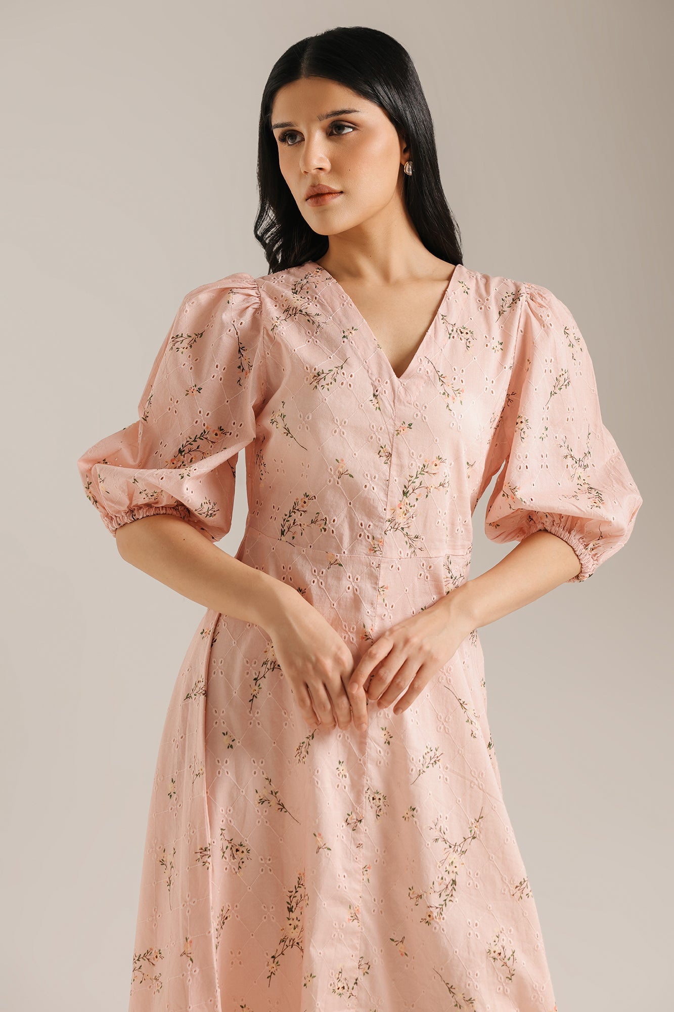 DRESS (E3371/108/327)