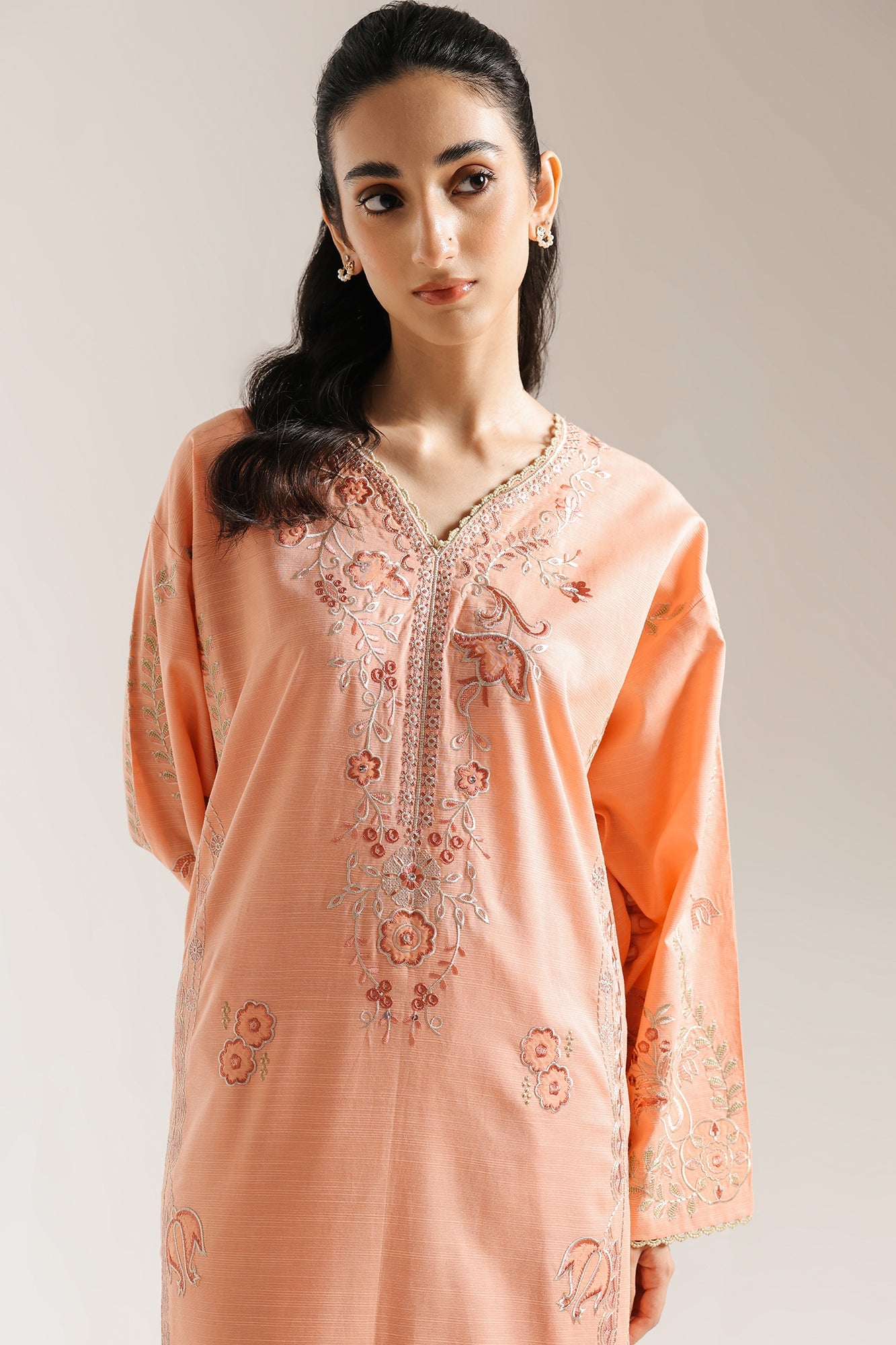 EMBROIDERED SUIT (E3601/103/214)