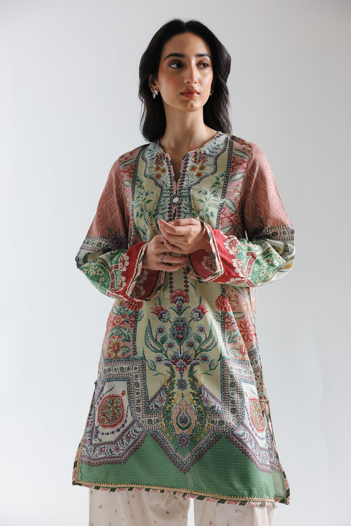 EMBROIDERED SUIT (E3640/103/719)