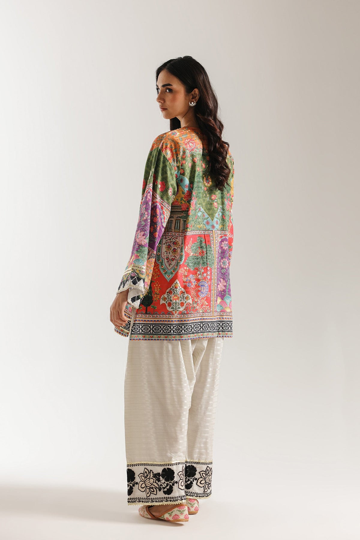 Ethnic