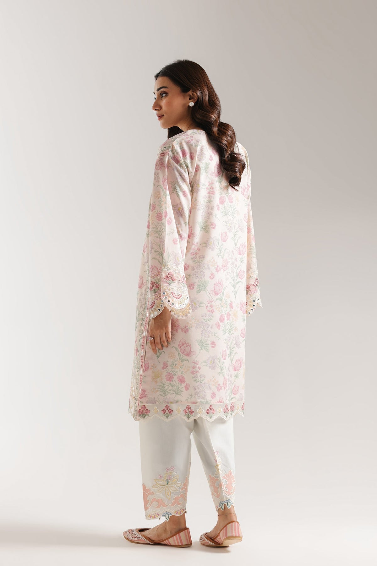 Ethnic