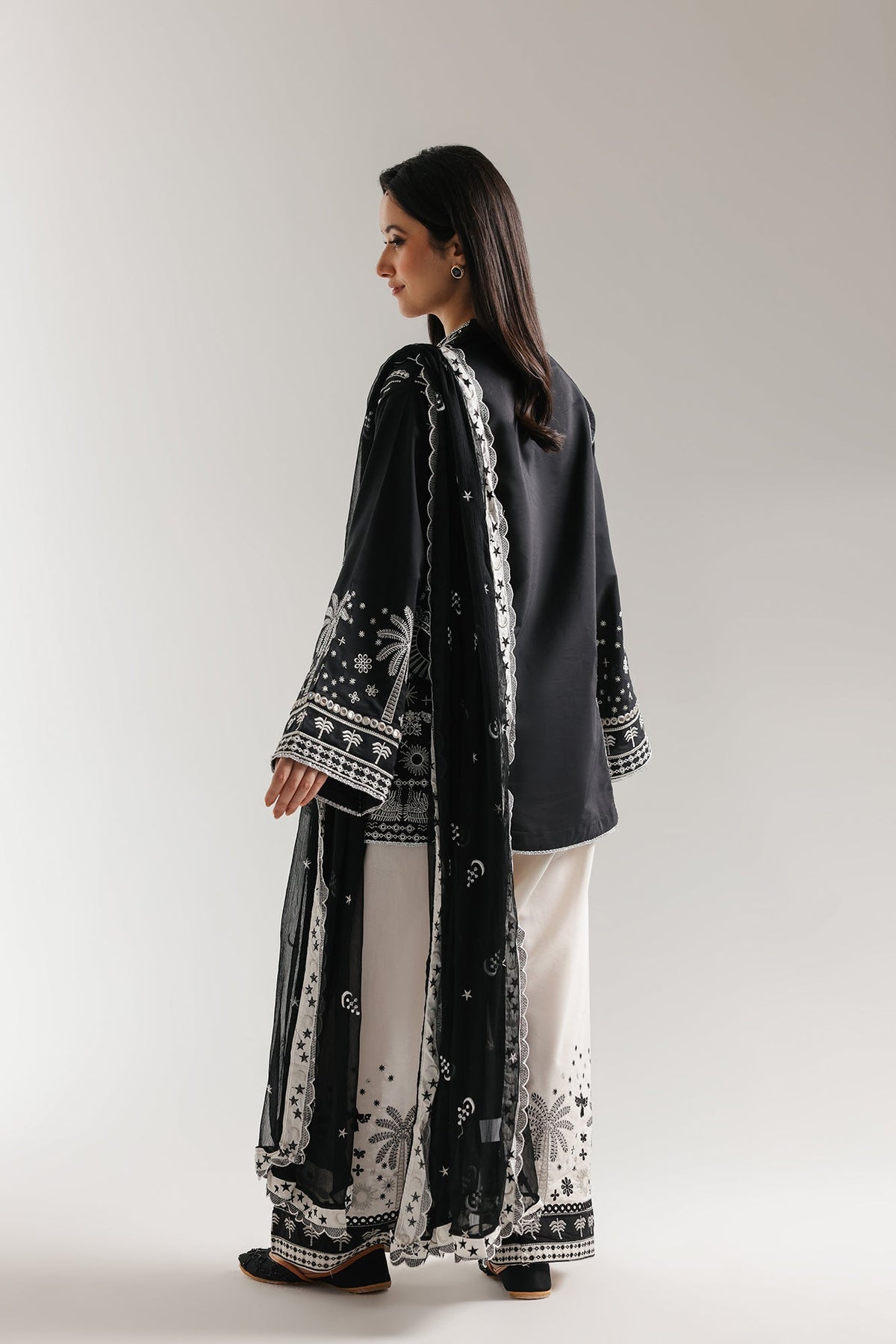 Ethnic