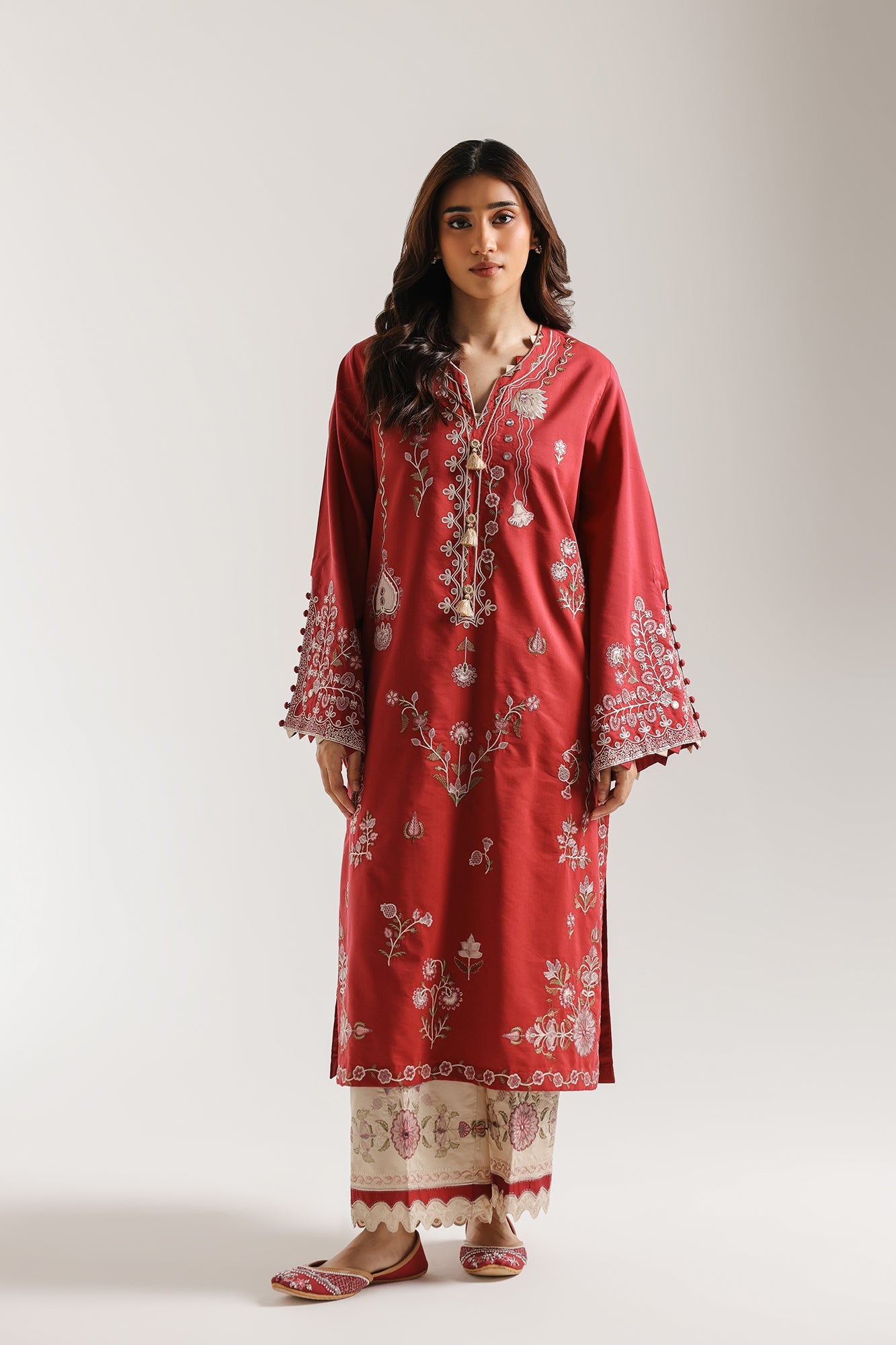 EMBROIDERED SUIT (E4152/103/416)