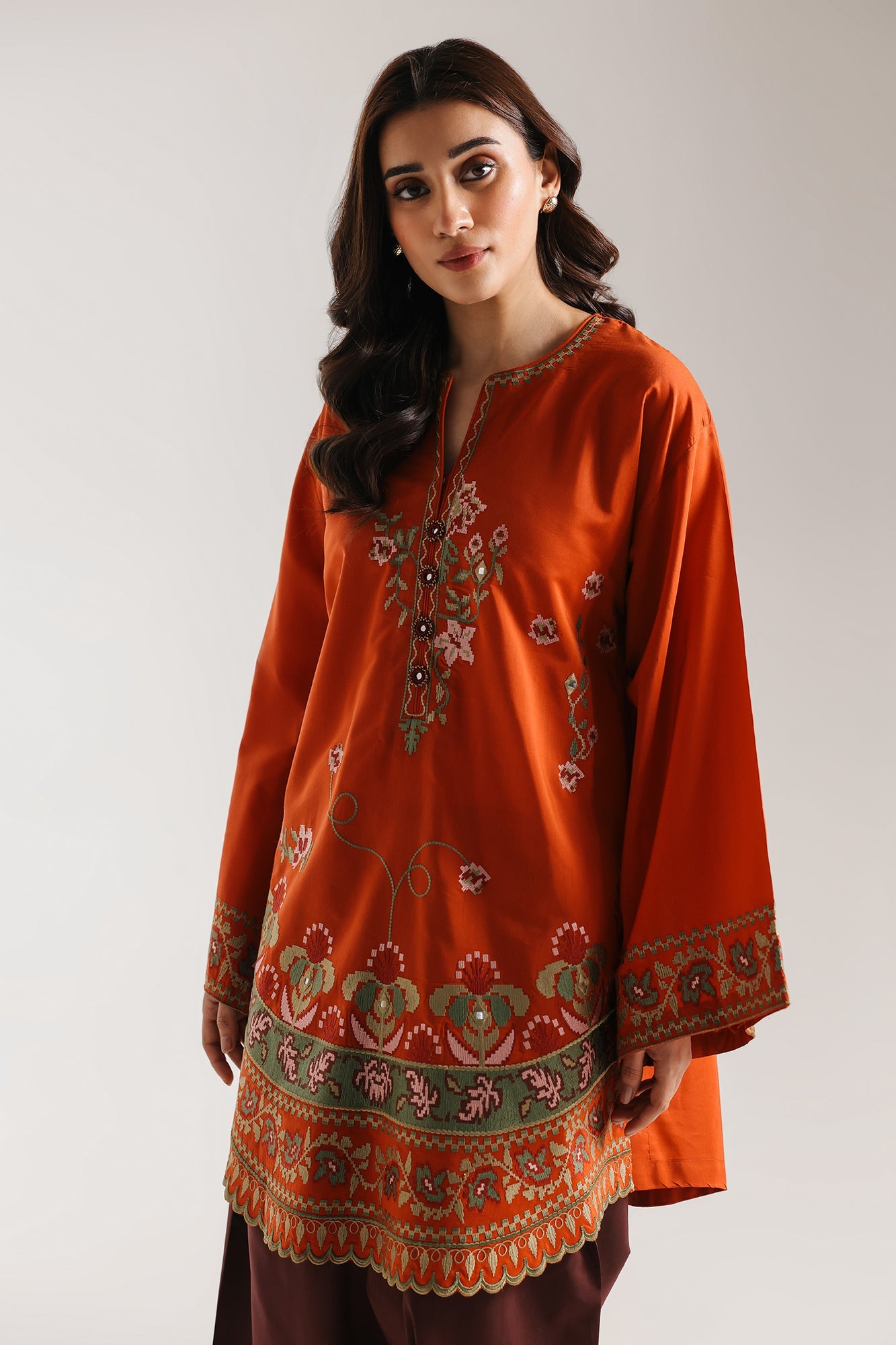 EMBROIDERED SUIT (E4229/103/209)