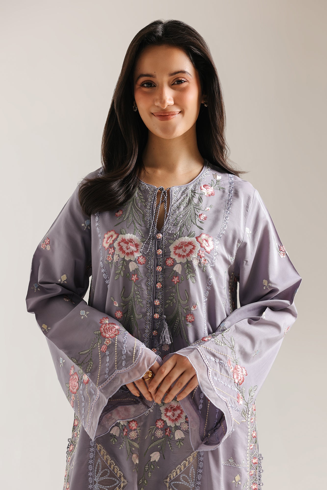 EMBROIDERED SUIT (E4249/103/634)