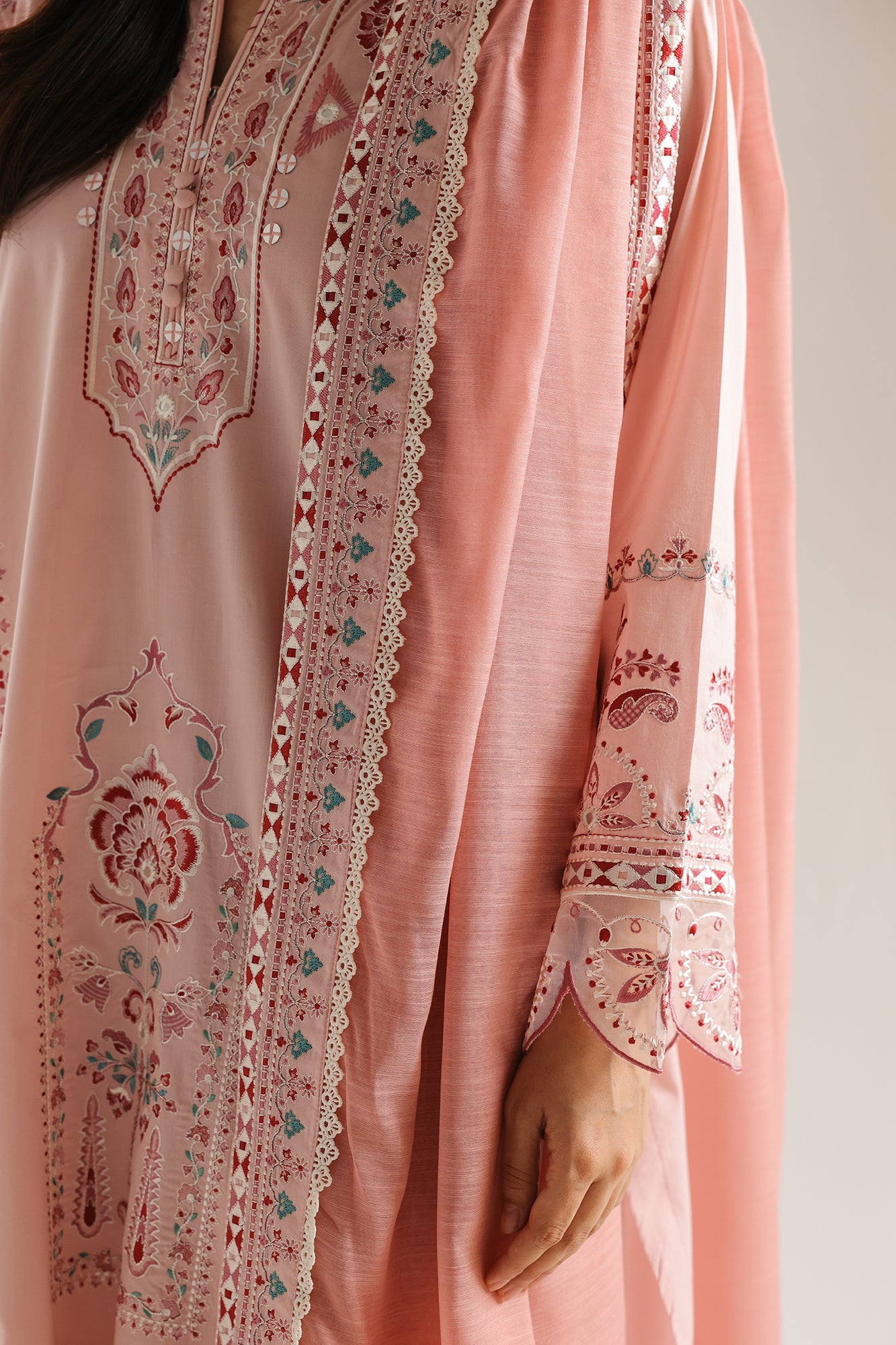 EMBROIDERED SUIT (E4276/103/427)