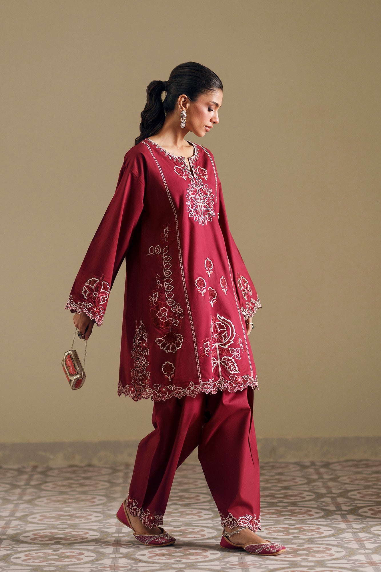 EMBROIDERED SUIT (E4278/103/303)