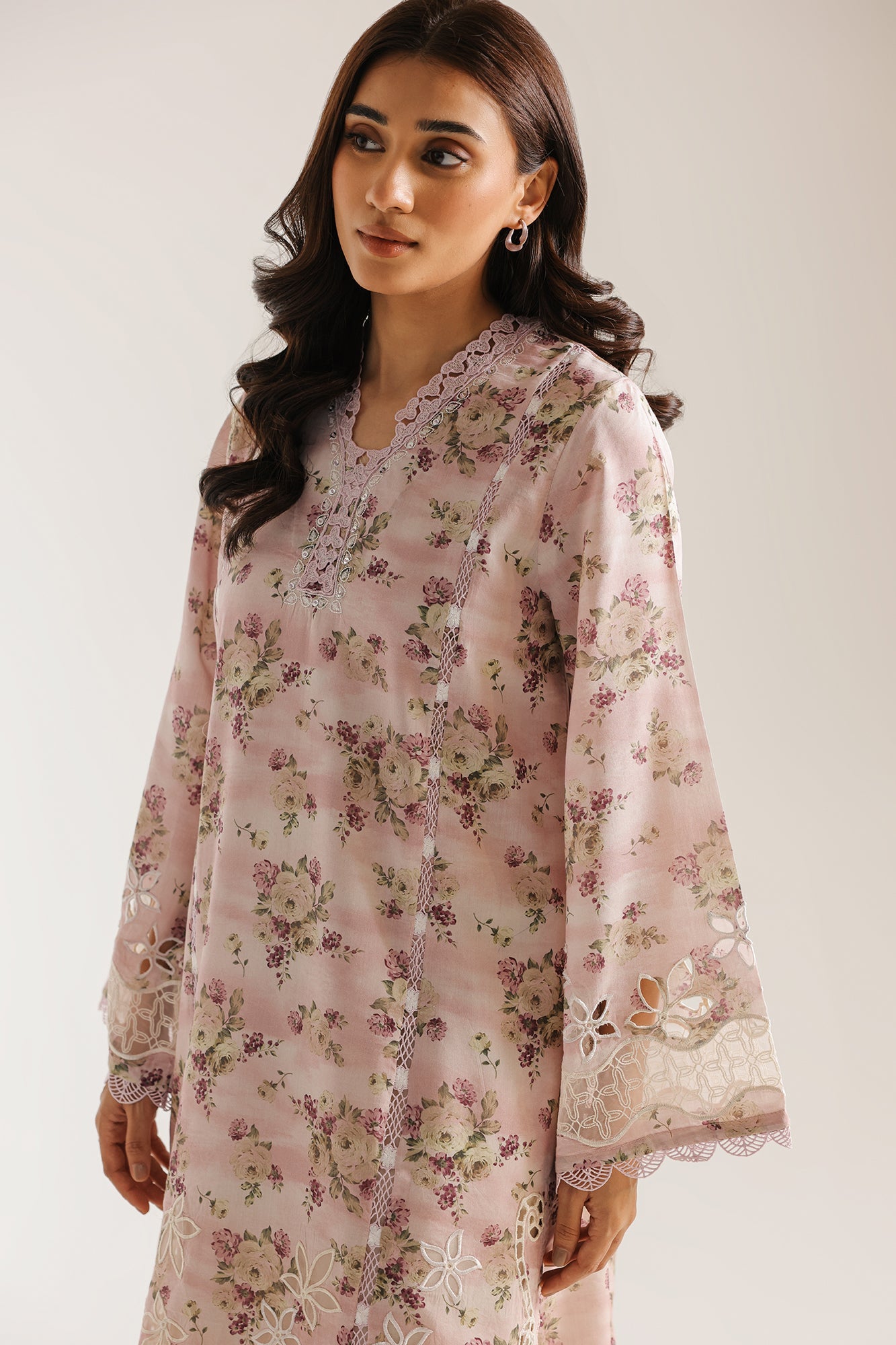 EMBROIDERED SUIT (E4344/103/513)