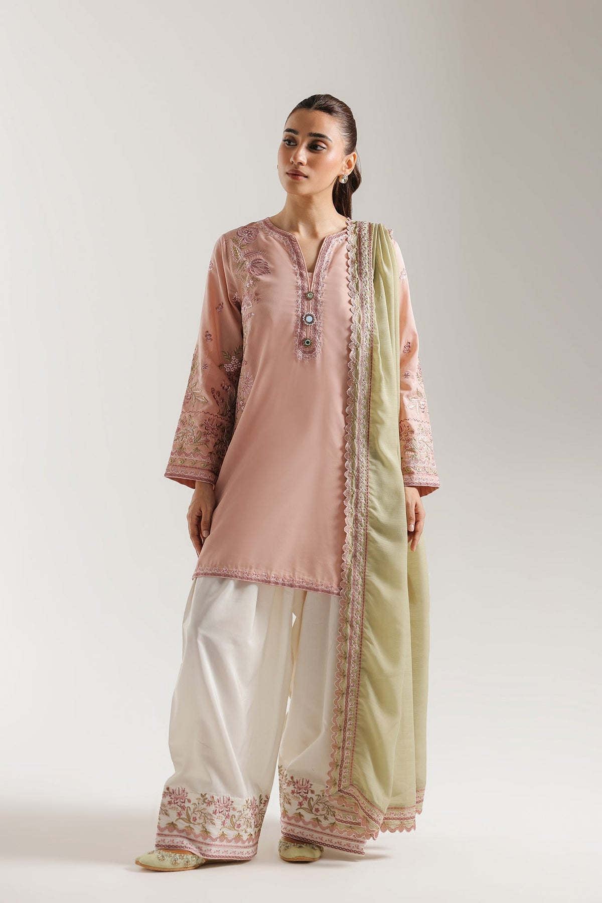 EMBROIDERED SUIT (E4349/103/315)