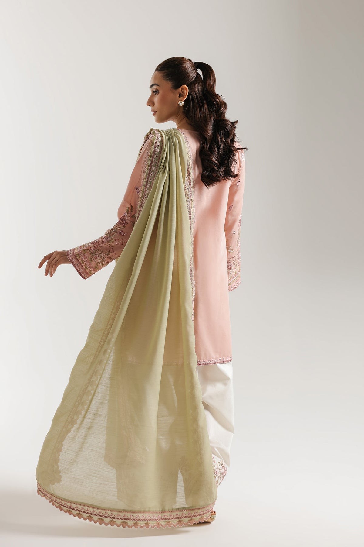 EMBROIDERED SUIT (E4349/103/315)