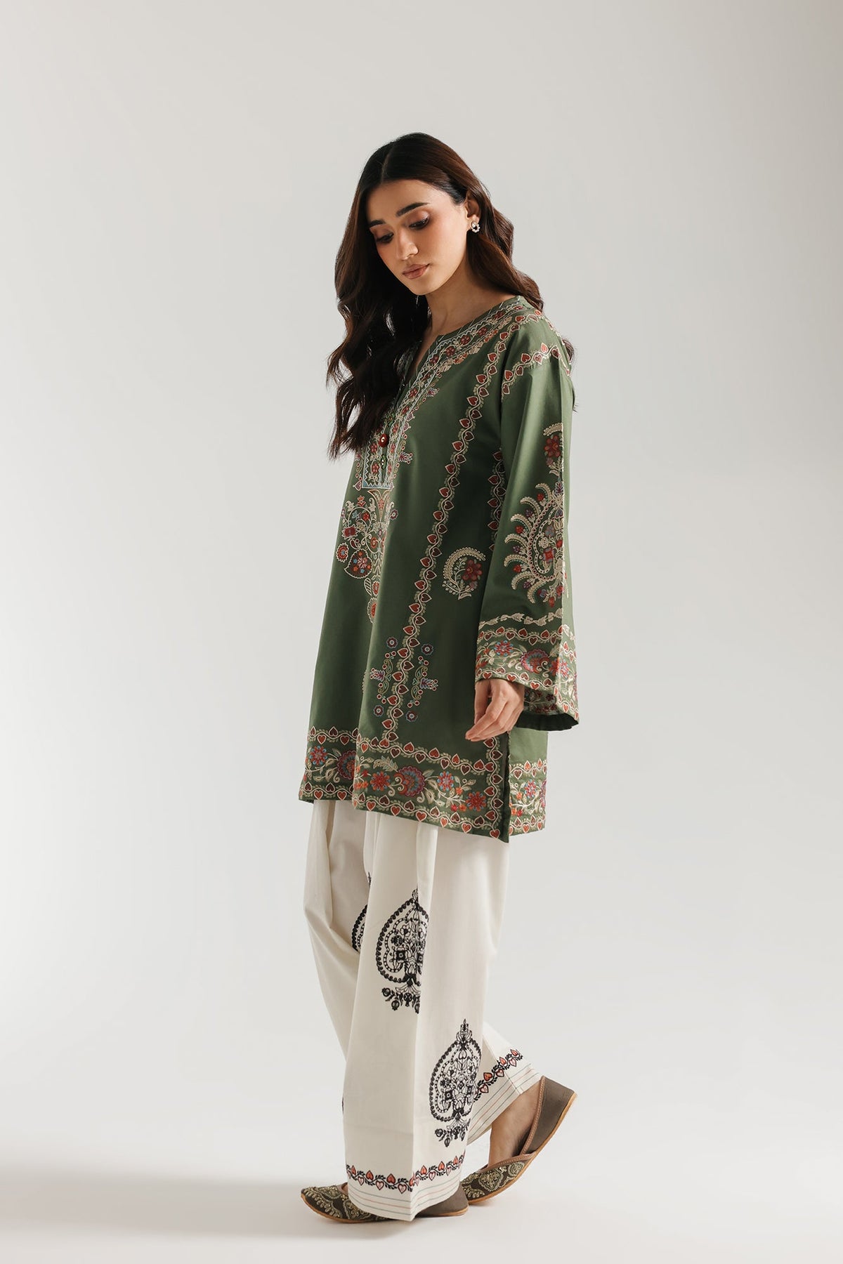 Ethnic