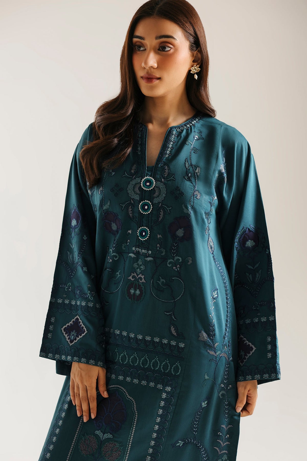 EMBROIDERED KAFTAN (E4394/103/711)