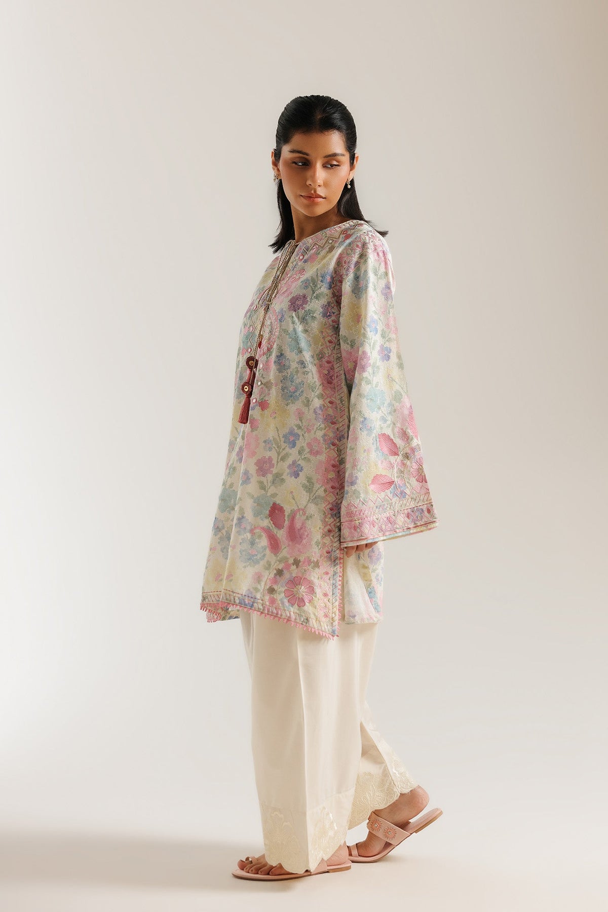 Ethnic
