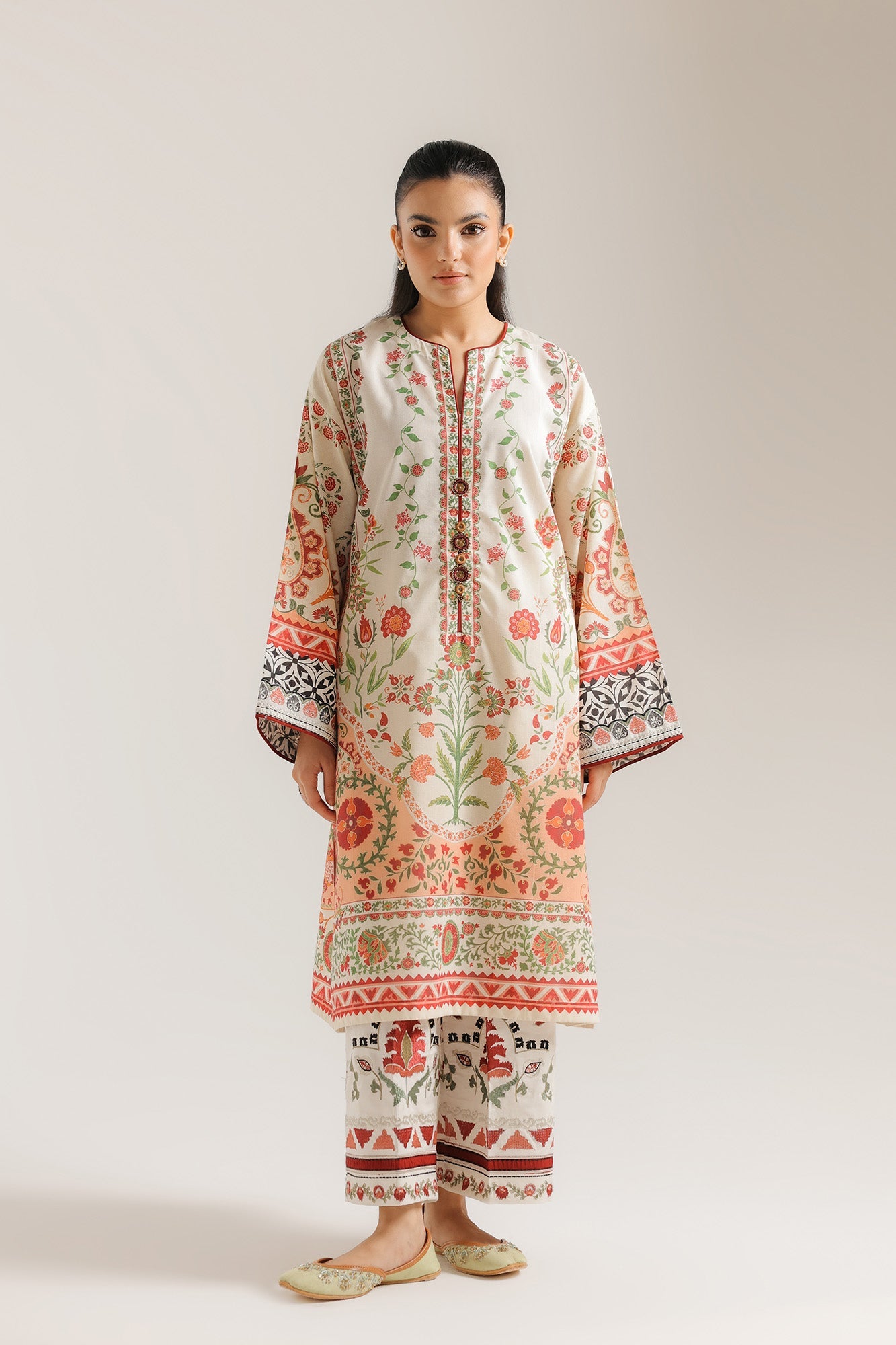 EMBROIDERED SUIT (E4417/103/005)