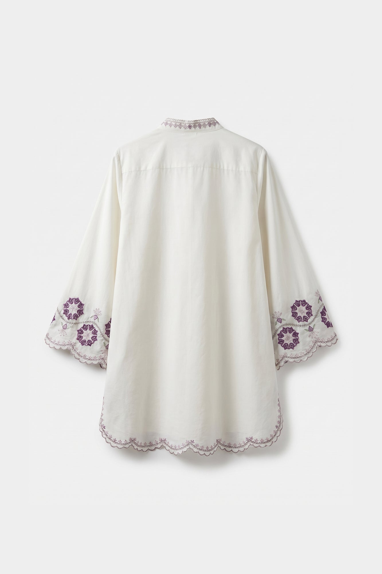EMBROIDERED SUIT (E4429/103/914)