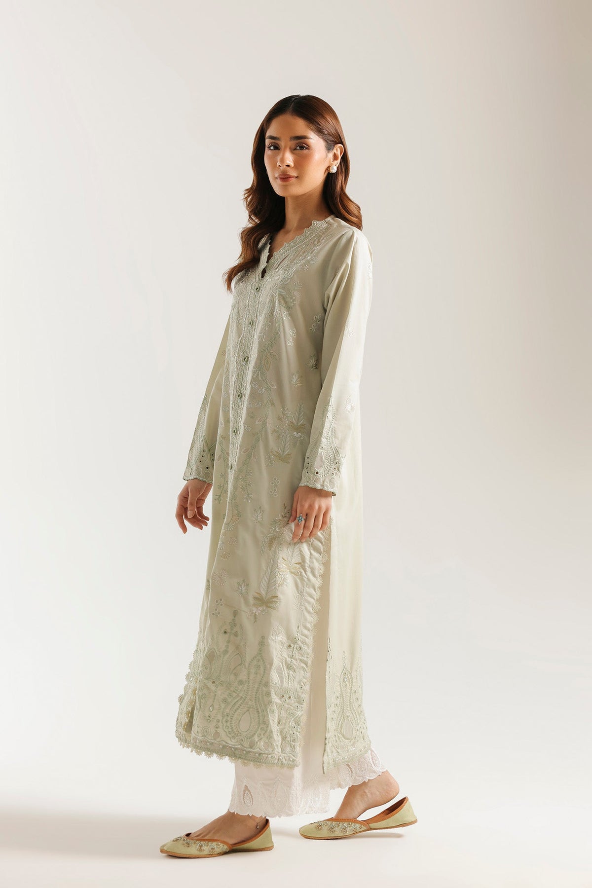 Ethnic