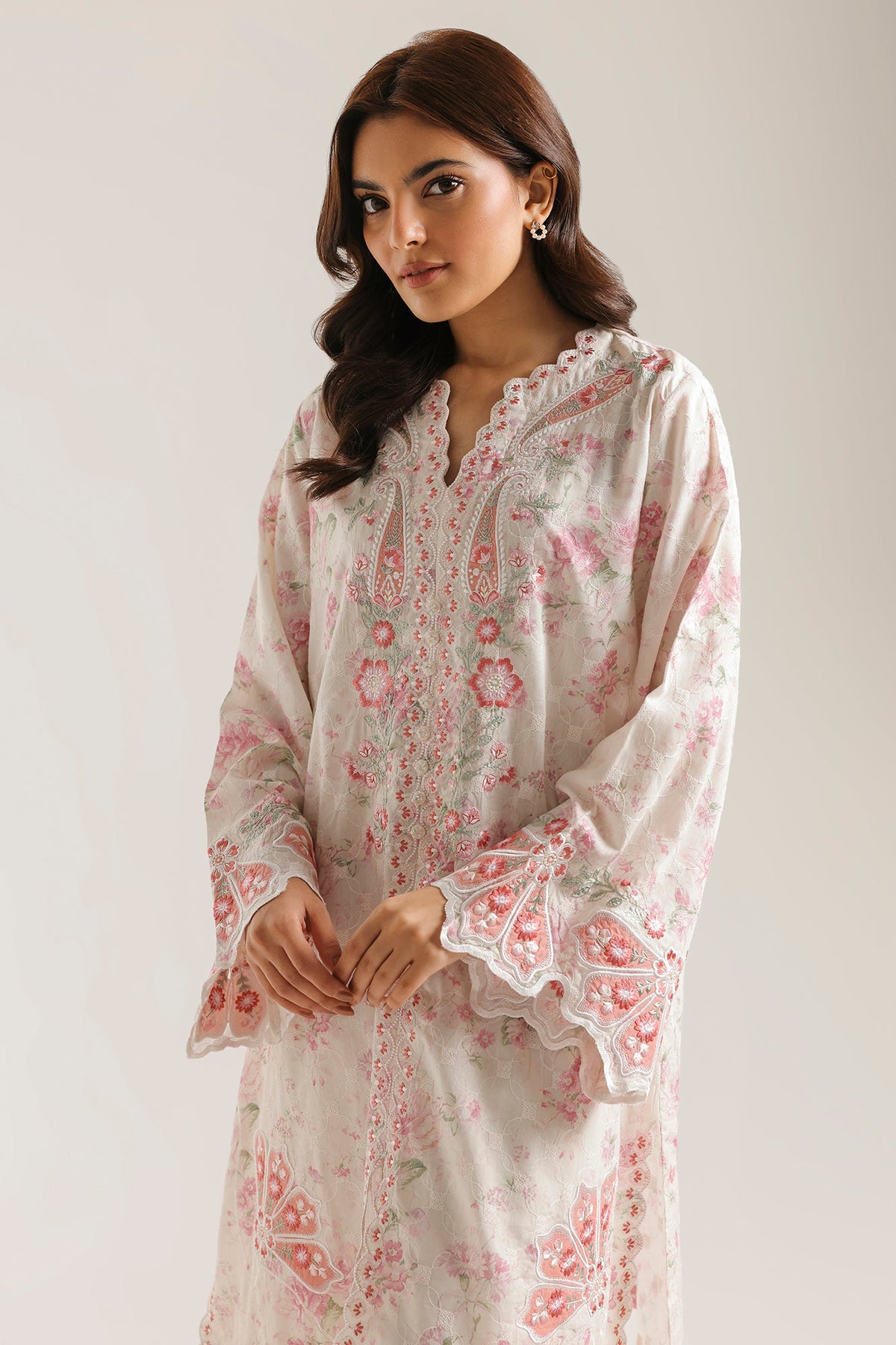 EMBROIDERED SUIT (E4457/103/005)