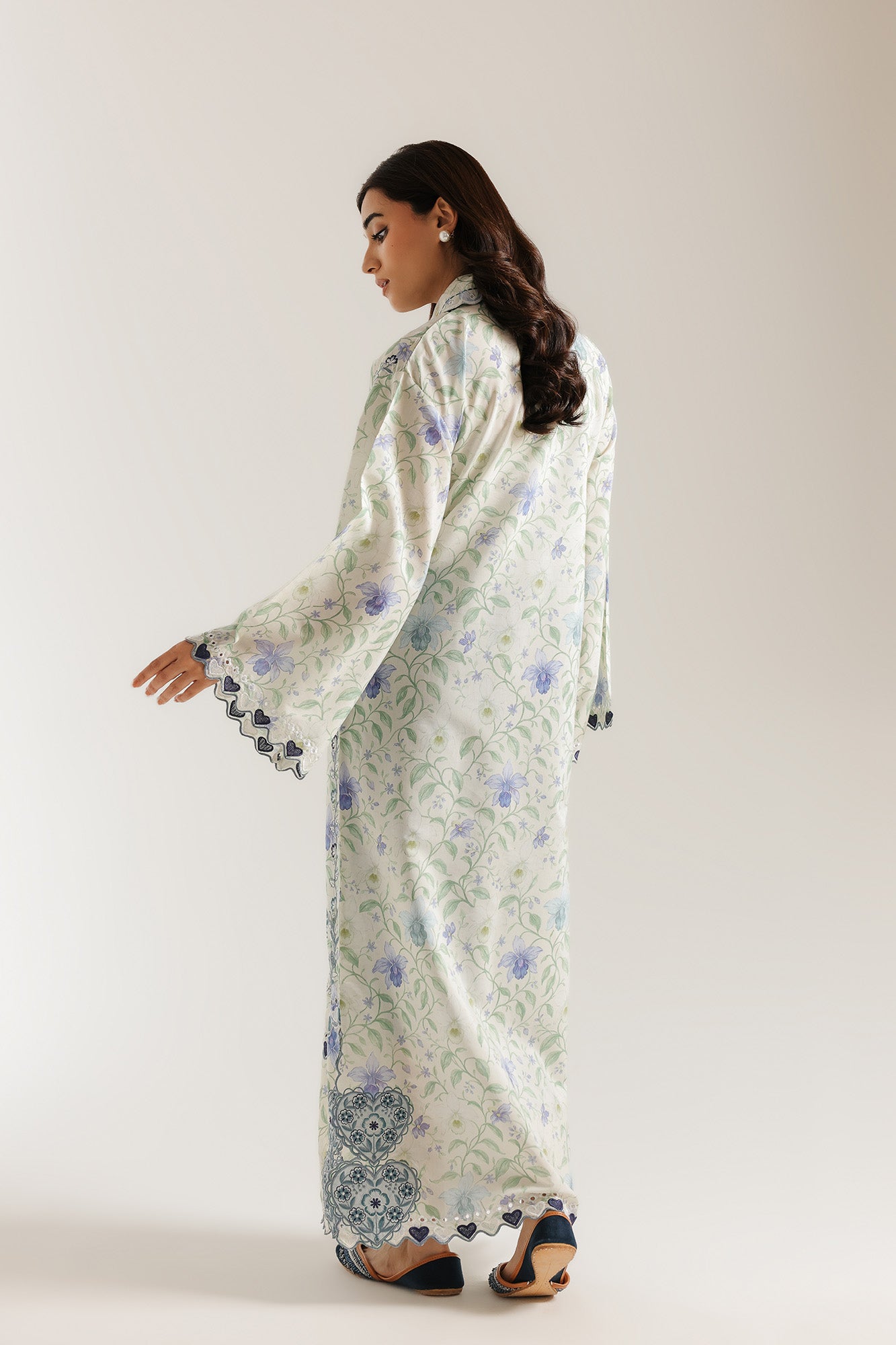 EMBROIDERED KAFTAN (E4472/103/115)