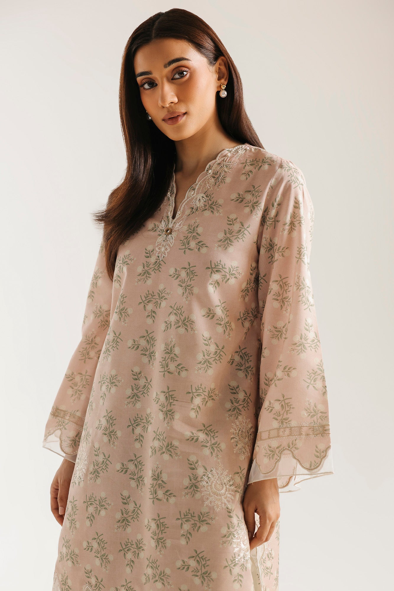 EMBROIDERED SUIT (E4503/103/216)