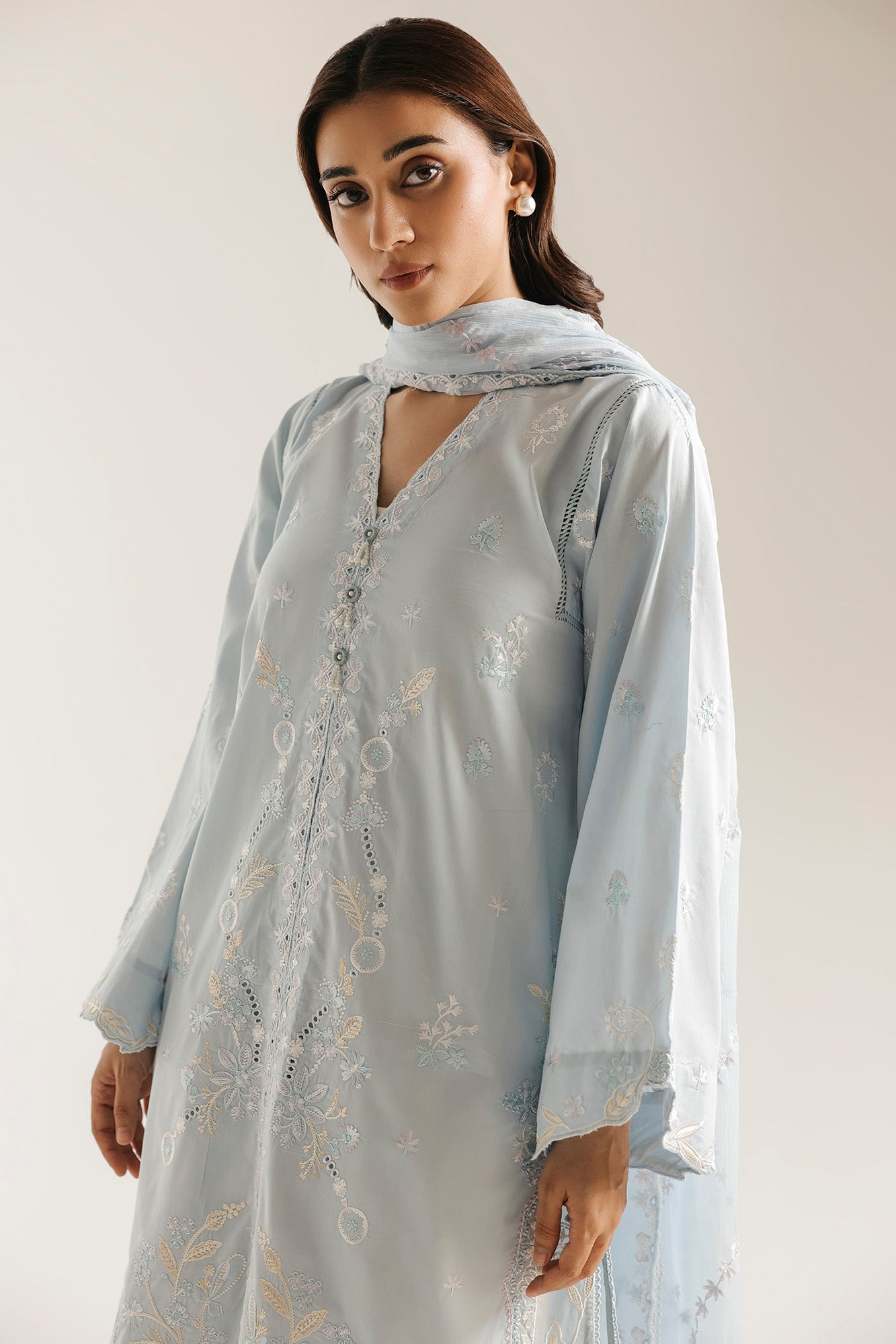 https://cdn.shopify.com/s/files/1/2290/7917/files/E4541-103-633_4.jpg?v=1779428588