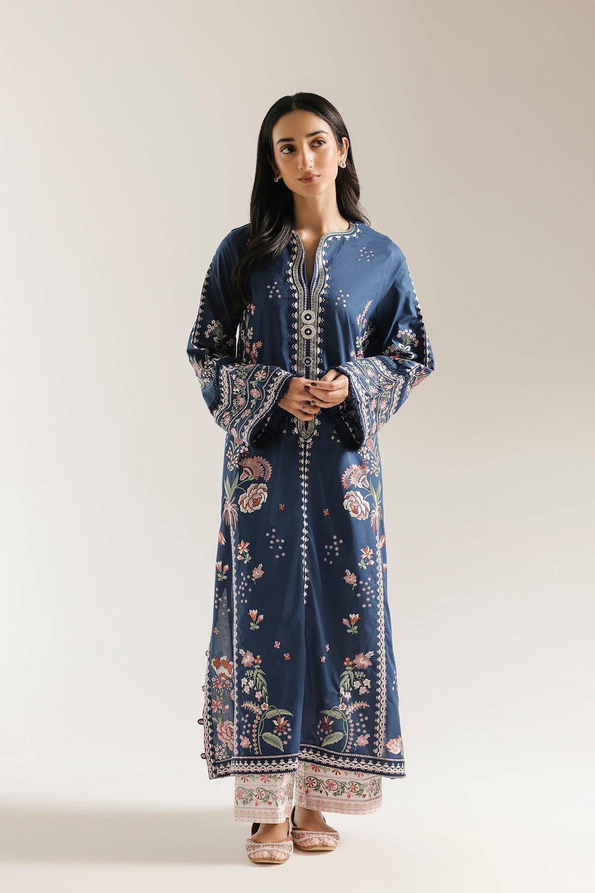 EMBROIDERED SUIT (E4603/103/625)
