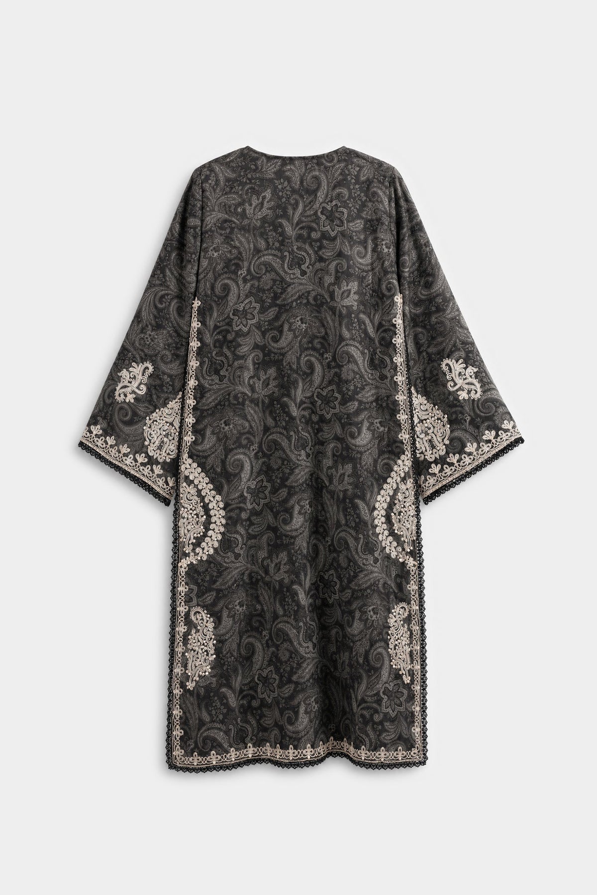 EMBROIDERED SUIT (E4746/103/901)