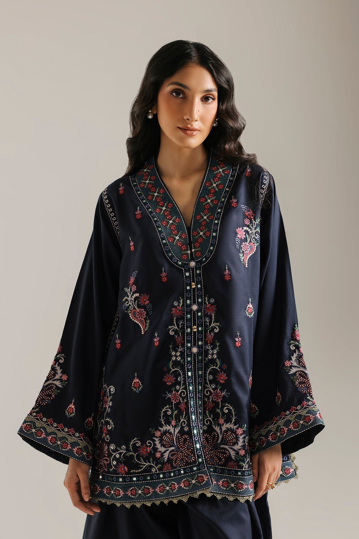 EMBROIDERED SUIT (E4776-103-620)