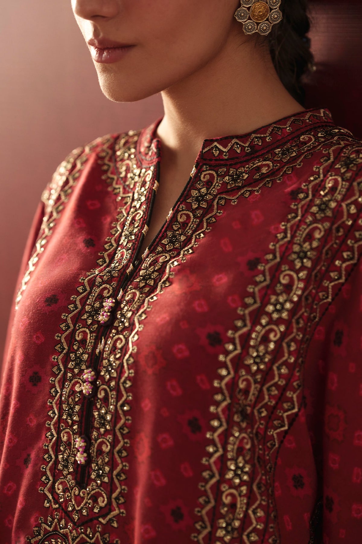 EMBROIDERED SUIT (E4835-103-306)