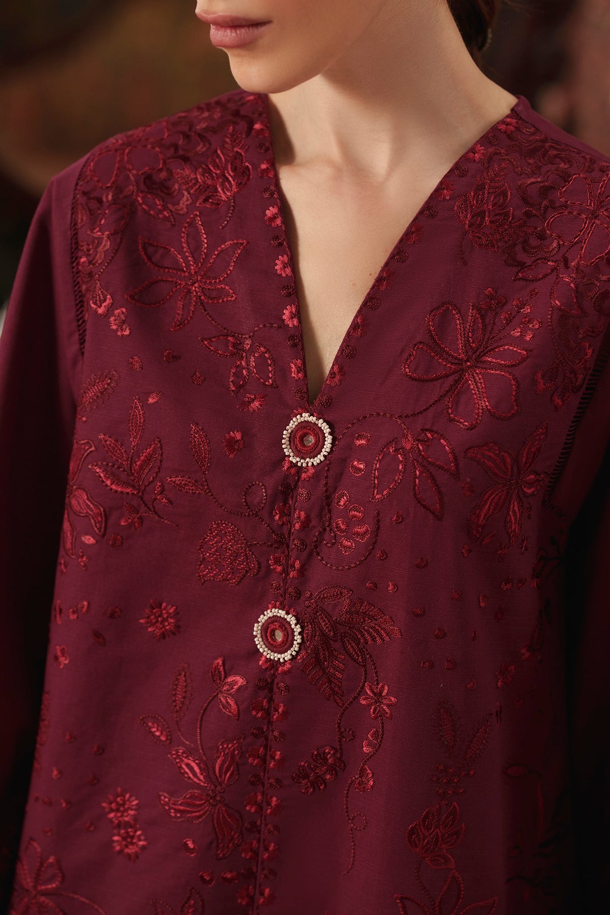 EMBROIDERED SUIT (E4933-103-304)