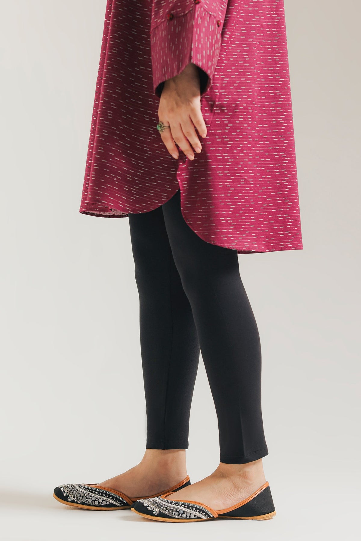 TIGHTS (E5928/102/901)