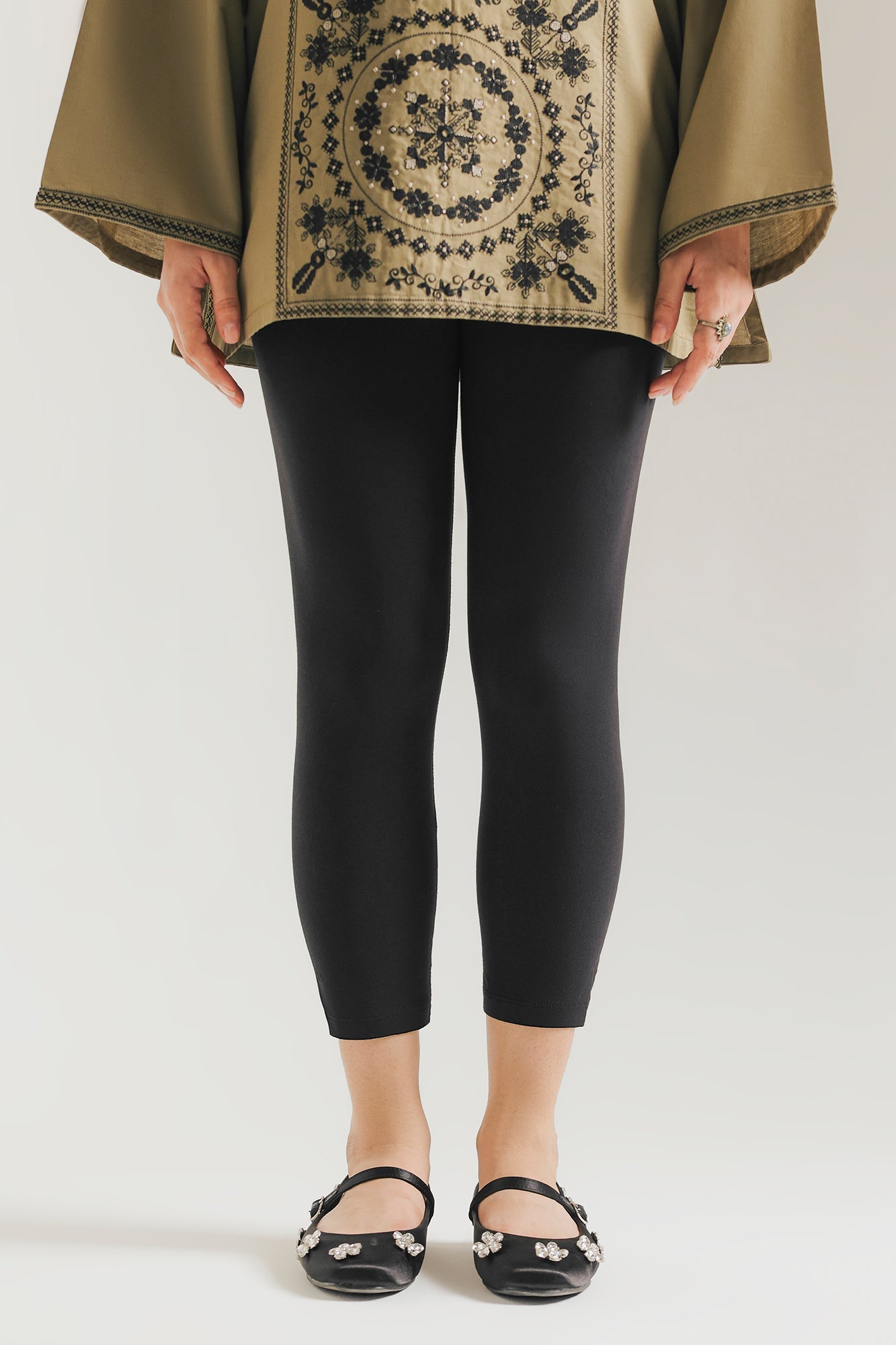 TIGHTS (E5929/102/901)