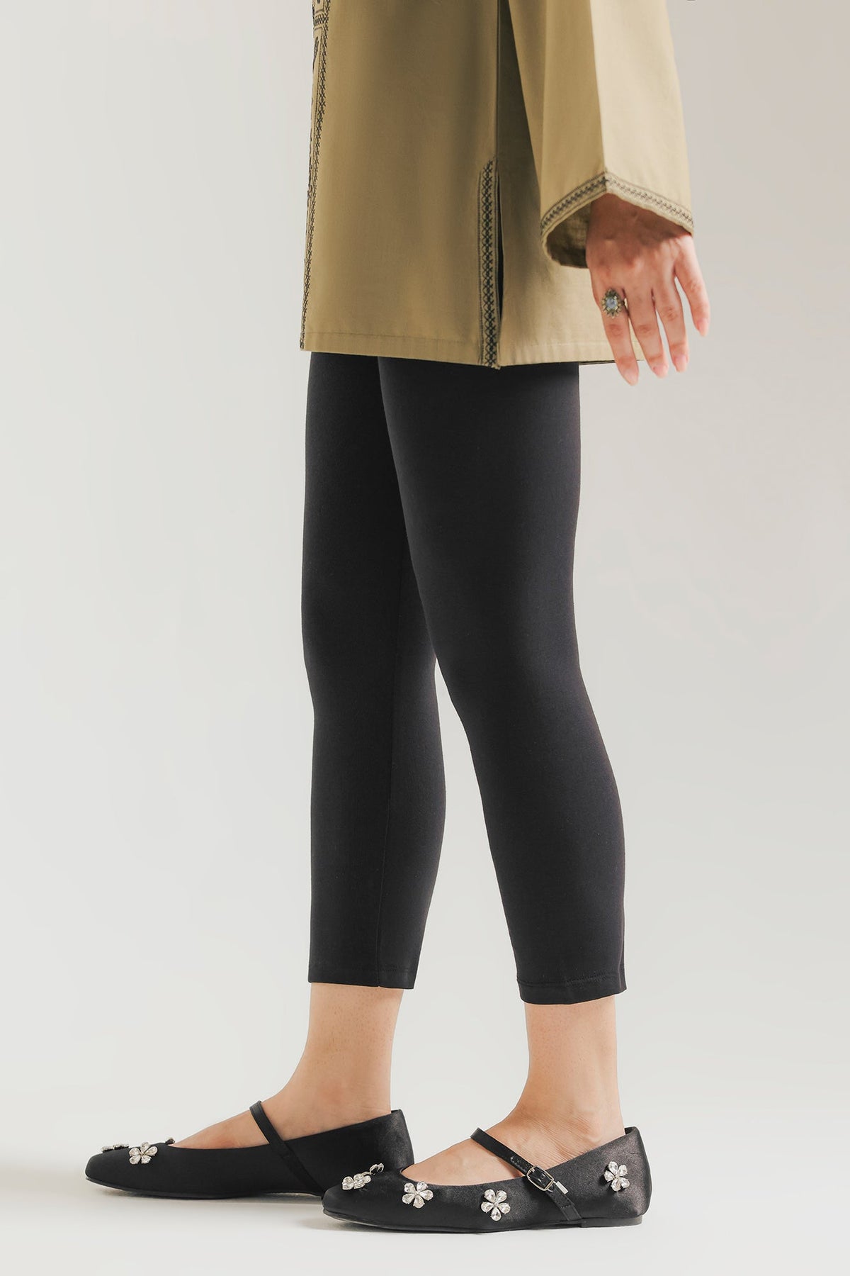 TIGHTS (E5929/102/901)