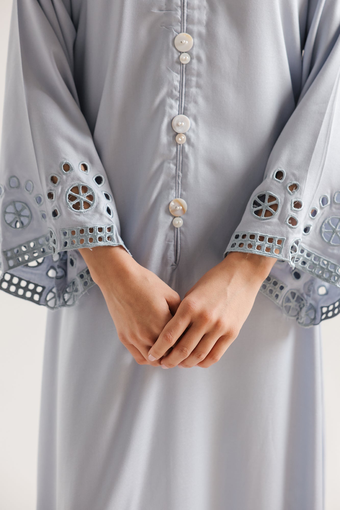 EMBROIDERED DRESS (E7563/102/637)