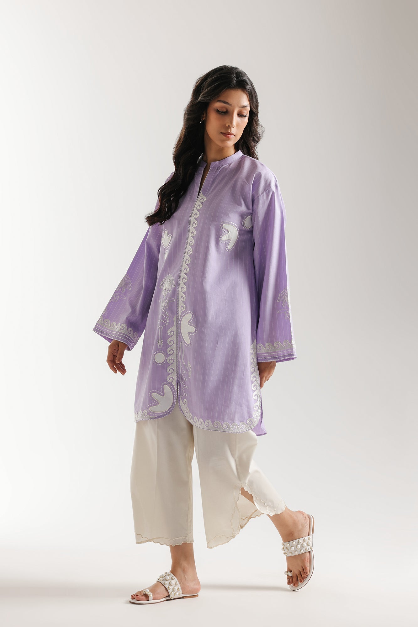 EMBROIDERED SHIRT (E7613/102/510)