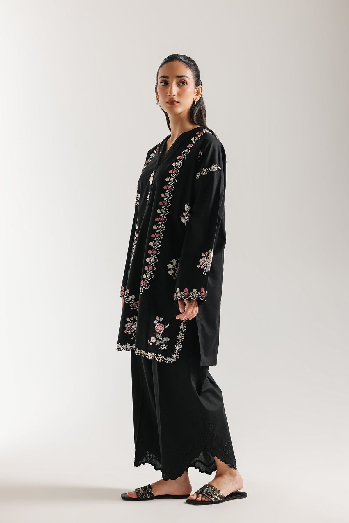 Ethnic