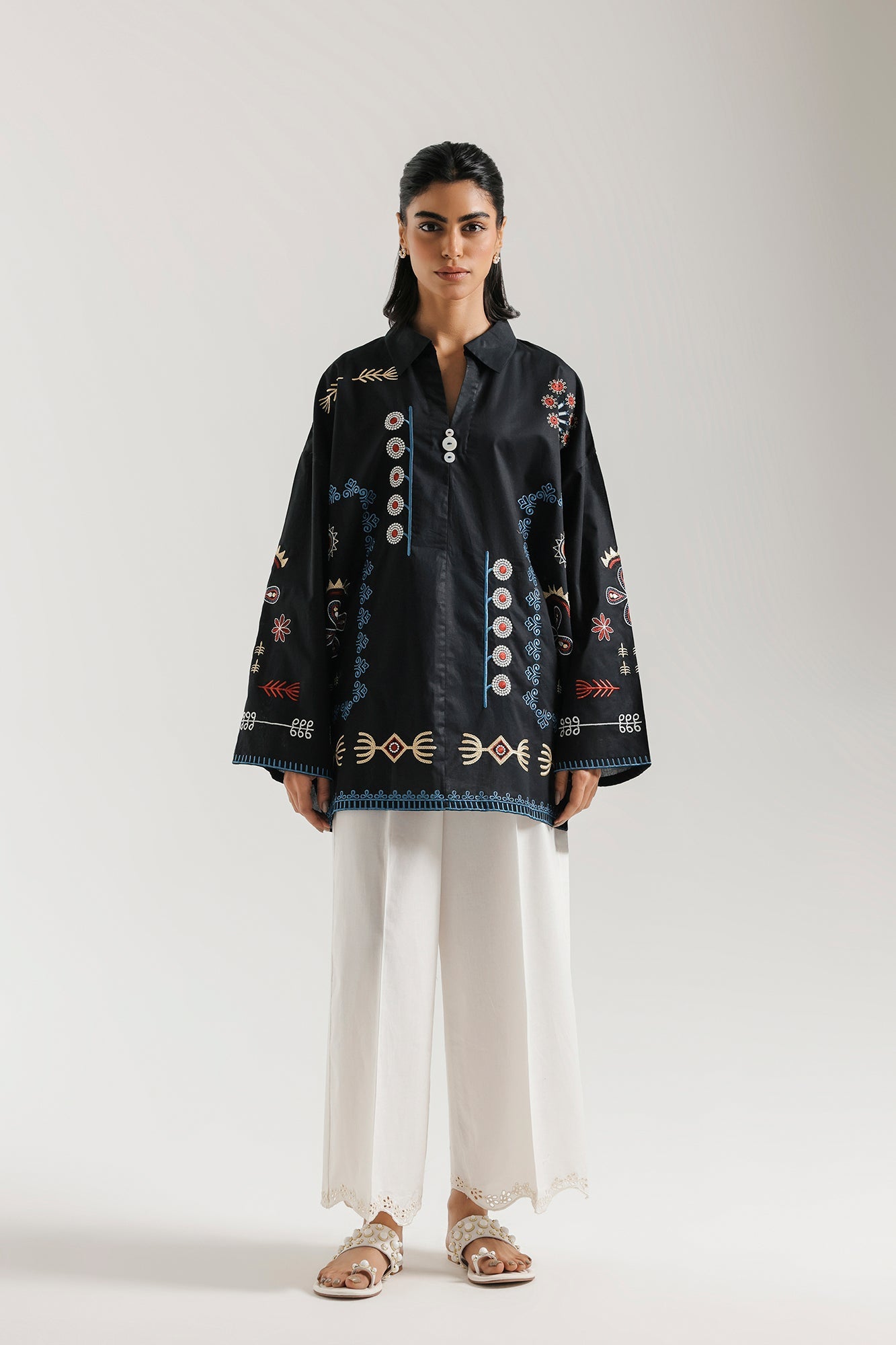 EMBROIDERED SHIRT (E7623/102/902)