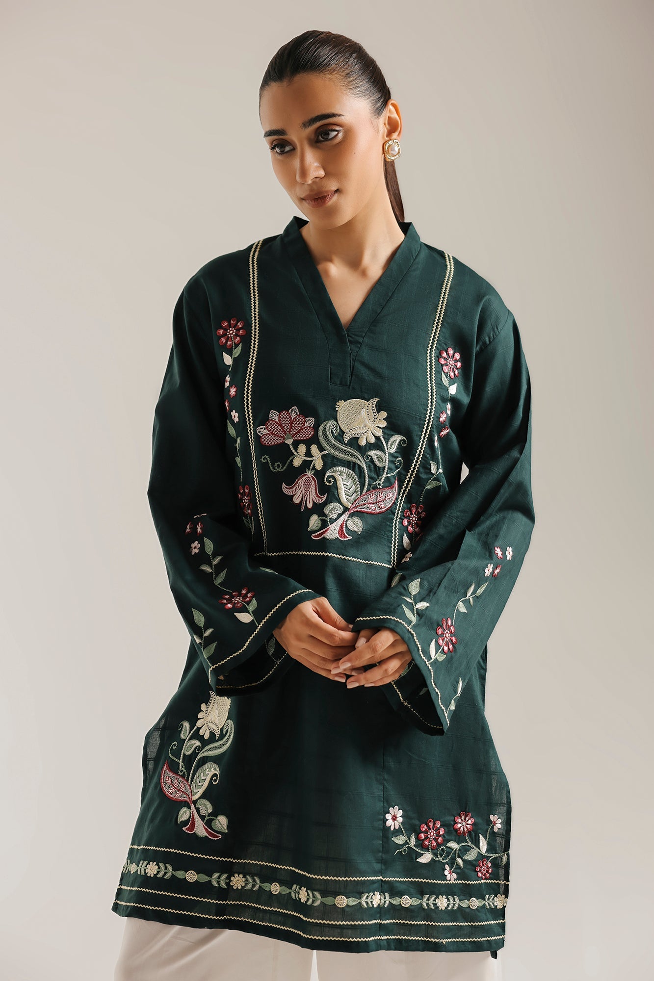 EMBROIDERED SHIRT (E7632/102/705)