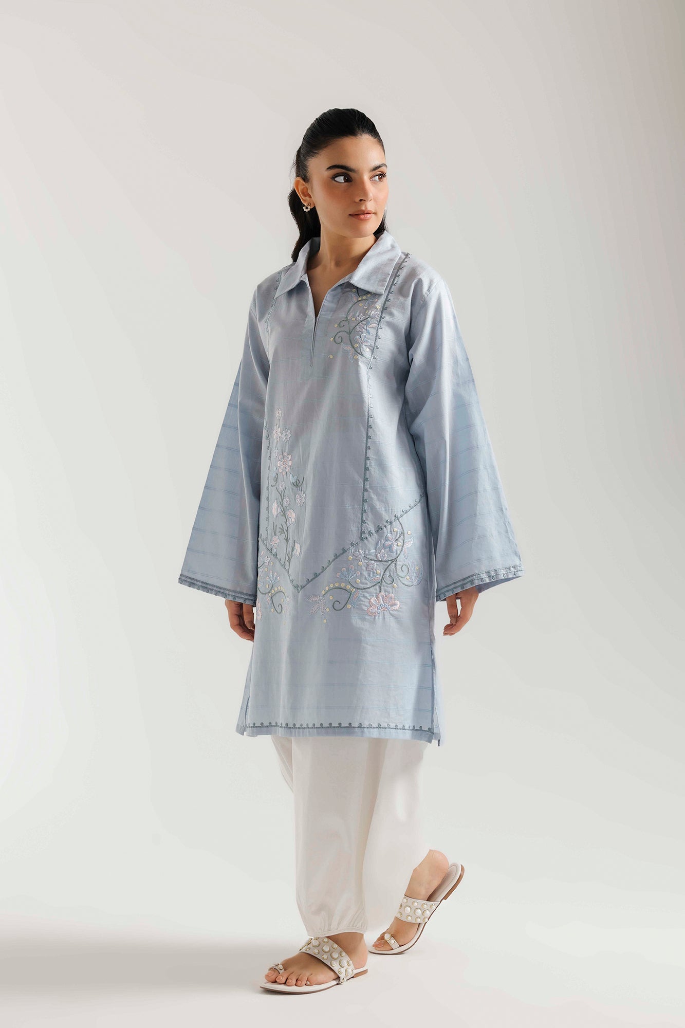 EMBROIDERED SHIRT (E7634/102/635)