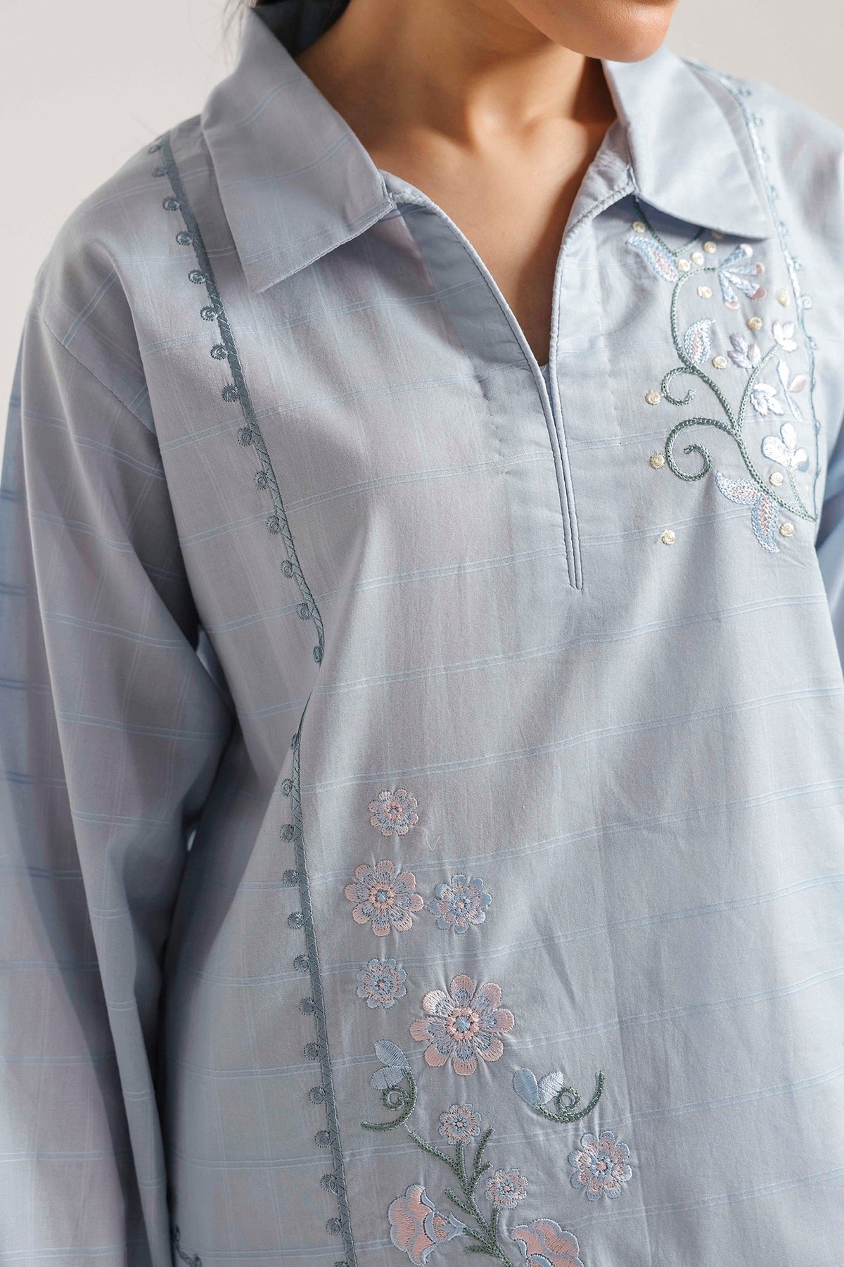 EMBROIDERED SHIRT (E7634/102/635)