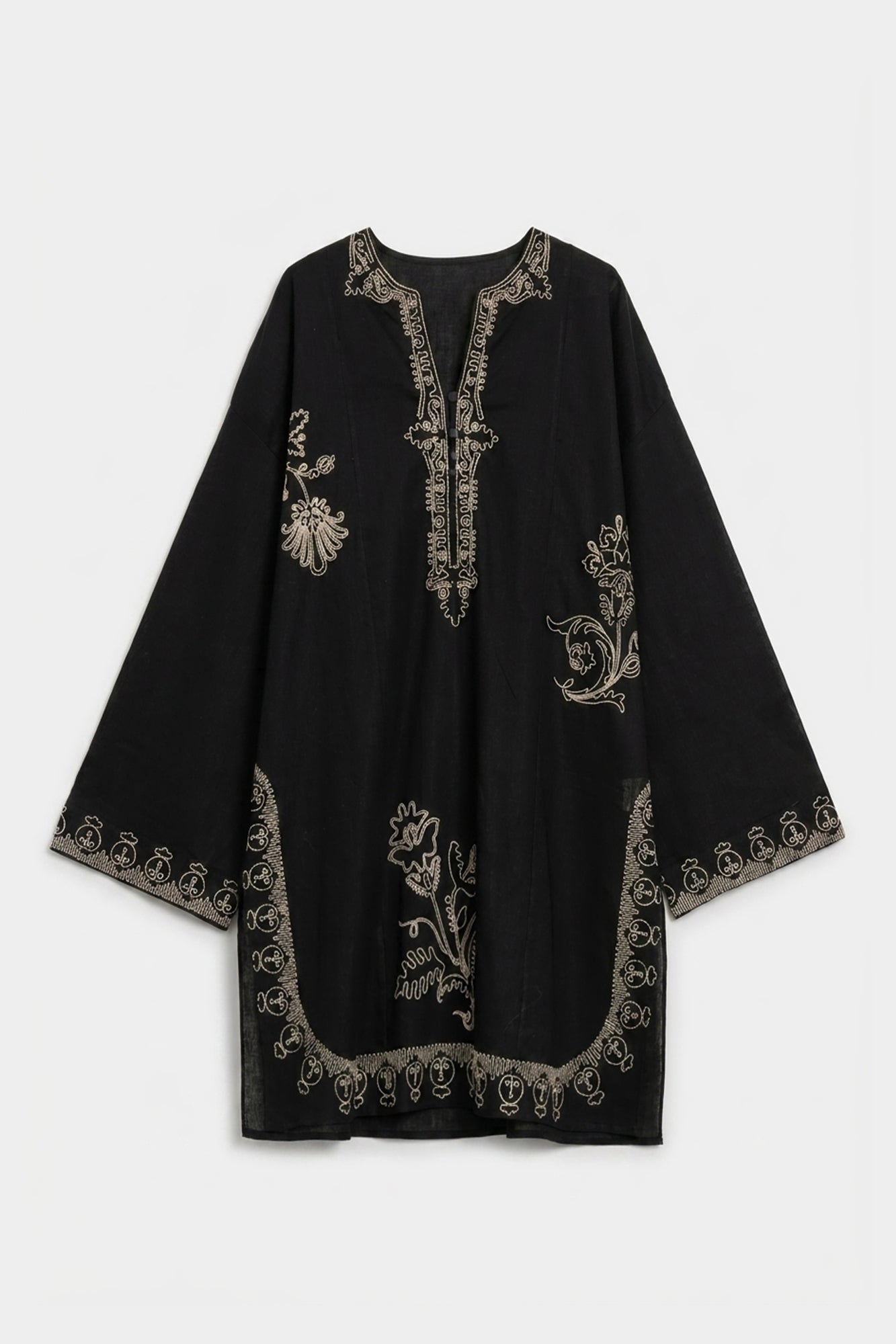 EMBROIDERED SUIT (E7636/102/902)